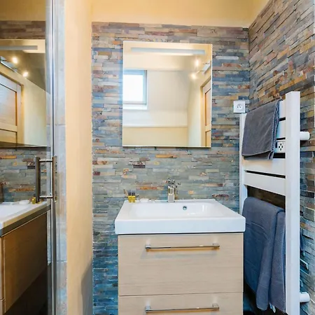 Roissy Appartements شقة
