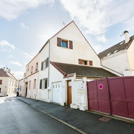 Apartment Roissy Appartements Roissy-en-France