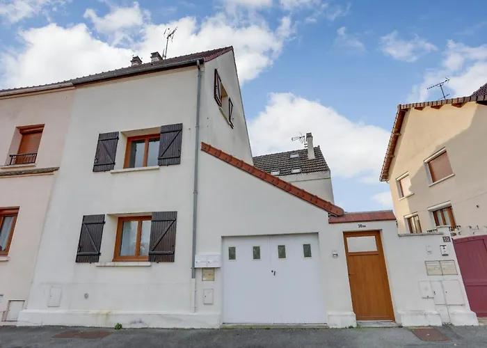 Roissy Appartements *